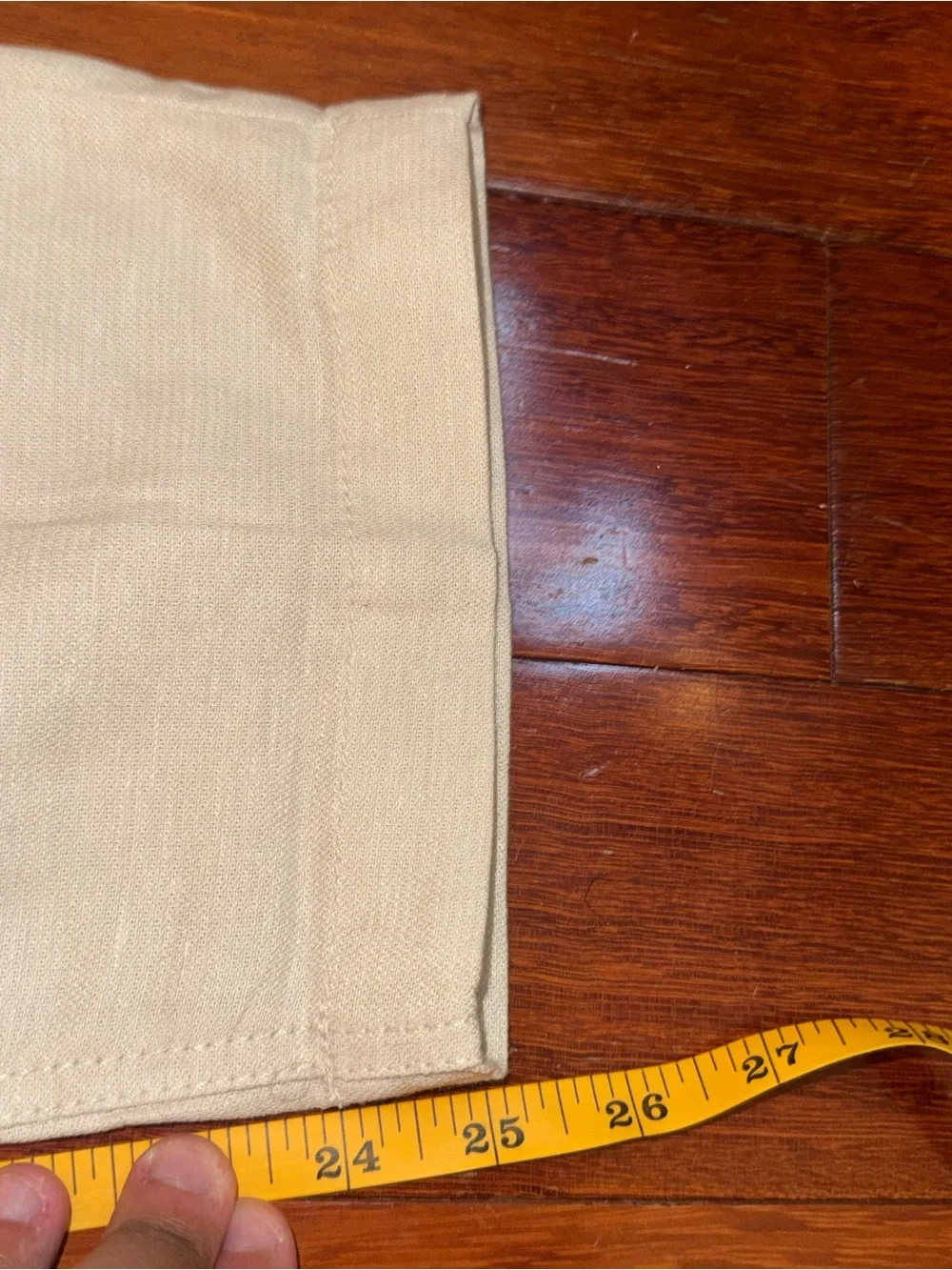 Banana Republic Relaxed Tapered Linen-Blend Pants 34x30 (25in inseam). Beige Men
